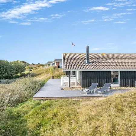 Edvardine - 400m From The Sea By Interhome *