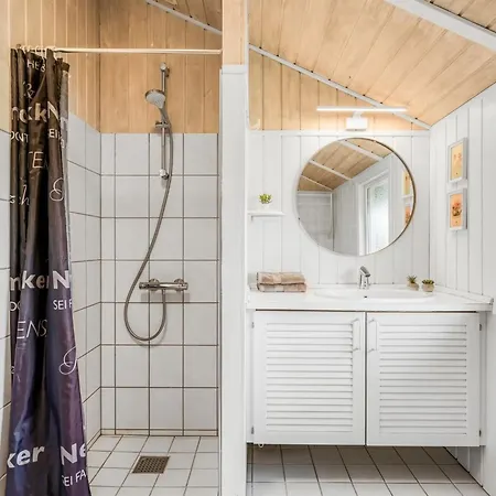 Holiday home Edvardine - 400m From The Sea By Interhome Fano