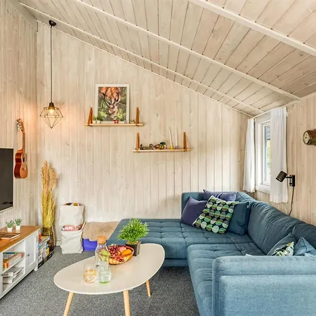 Holiday home Edvardine - 400m From The Sea By Interhome *